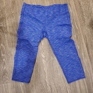 Athleta Women's Blue and Purple micro striped Chaturanga Cropped legging‎ XL